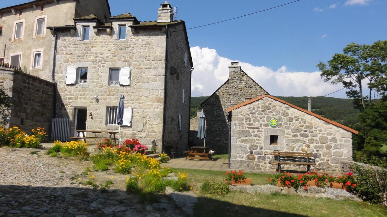 Gite Les Ducs Mialanes Экстерьер фото